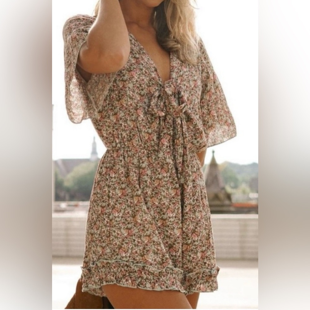 NWT Floral Tie-Front Romper
